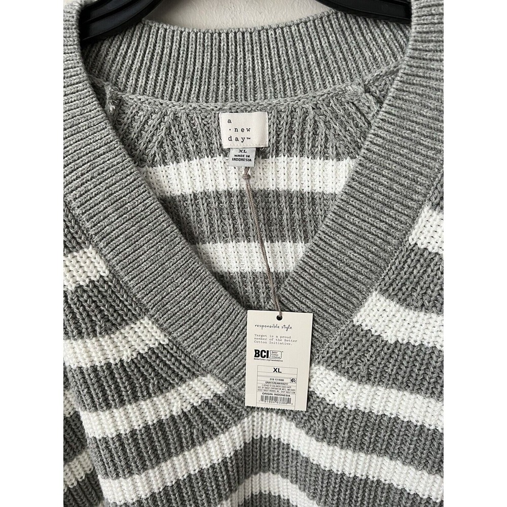 A New Day Sweater Womens XL Grey Striped Pullover Slouchy Boho Cozy‎ Chunky Knit - Picture 7 of 9